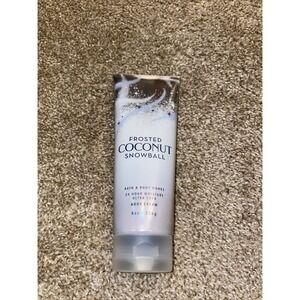 Bath &‎ Body Works Frosted Coconut Snowball 24hr Moisture Ultra Shea Body Cream